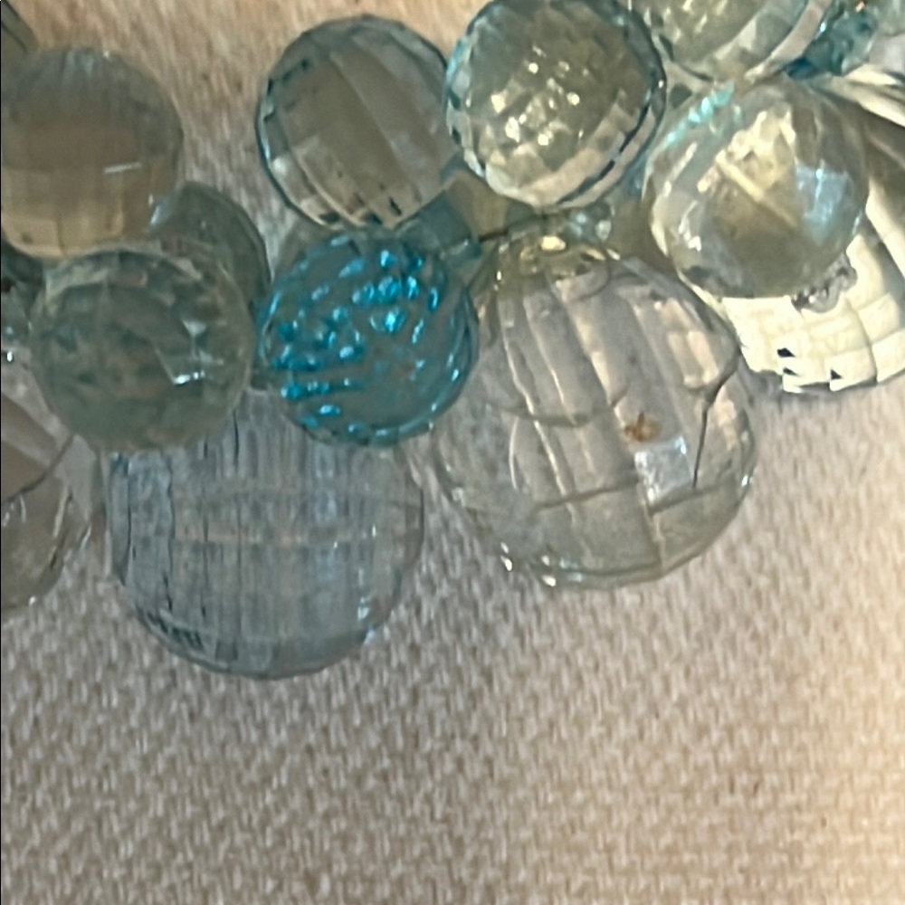Elegant Blue Beaded Statement Necklace - Picture 6 of 9